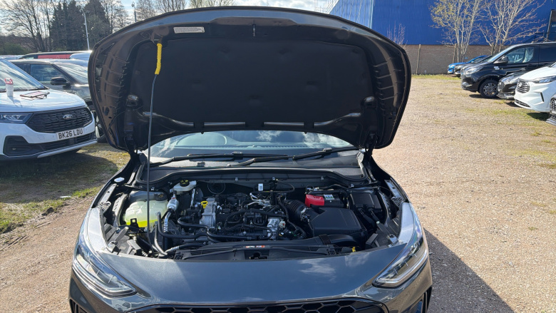 Ford Focus 1.0 EcoBoost Hybrid mHEV 155 ST-Line X Ed 5dr Auto Petrol Hatchback